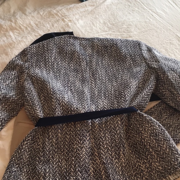 Navy blue & cream jacket - Picture 2 of 3